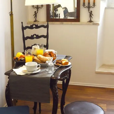 住宿加早餐酒店 900 利沃诺