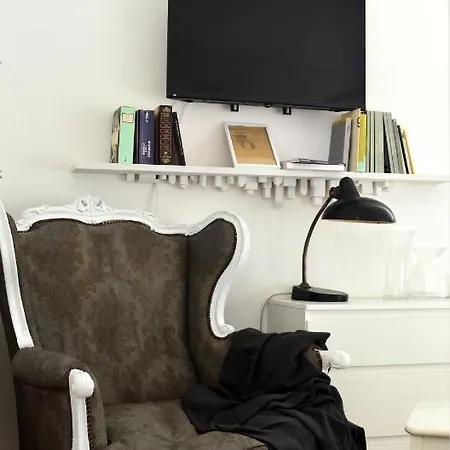 住宿加早餐酒店 900 3*